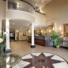 Quality Inn & Suites Near University，位于韦科的酒店