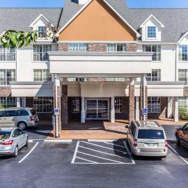 Comfort Inn & Suites Ballpark Area,位于亚特兰大的酒店