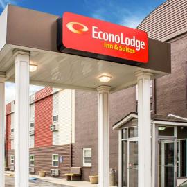 Econo Lodge Inn & Suites Walnut，位于Walnut的酒店