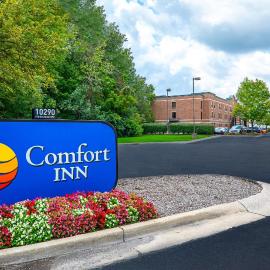 Comfort Inn Indianapolis North - Carmel，位于卡梅尔的酒店