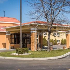 Quality Inn & Suites Port Huron，位于休伦港的酒店