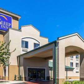Sleep Inn Springfield South I60 near Medical District，位于斯普林菲尔德的酒店