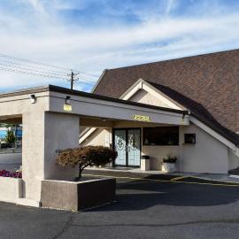 MHO Hotel Bordentown,位于博登镇的酒店