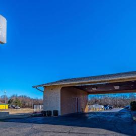 Quality Inn Glenpool - Tulsa，位于Glenpool的酒店