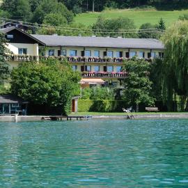 Strandhotel，位于魏勒格的酒店