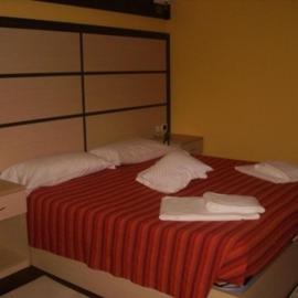 Hotel La Solitaria，位于Carlazzo的酒店