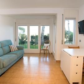 Espectacular apartamento en el corazón de Calella!，位于卡莱利亚德帕拉弗鲁赫尔的酒店