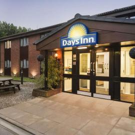 Days Inn Bridgend Cardiff，位于布里真德的酒店