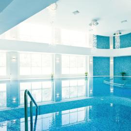 Mirage Medspa Hotel，位于艾福雷诺德的酒店