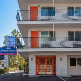 Howard Johnson by Wyndham San Diego Hotel Circle，位于圣地亚哥的酒店