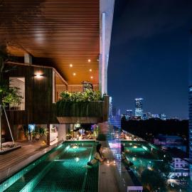 Au Lac Legend Hotel，位于胡志明市的酒店