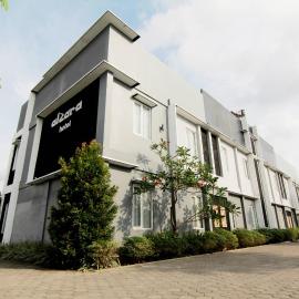 Alzara Hotel Syariah，位于Wonosari的酒店