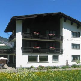 Haus Theresia，位于梅劳的酒店
