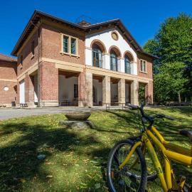 B&B e Ostello, Parco di Monza, CASCINA COSTA ALTA，位于蒙扎的酒店