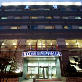 Incheon Airport Hotel Zeumes，位于仁川市的酒店