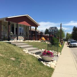 The Calgary Hub hostel style Home，位于卡尔加里的酒店
