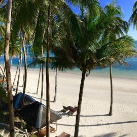 Anda White Beach Resort，位于安达的酒店