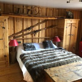 Logis Hôtels de la Chaussée，位于布里昂松的酒店