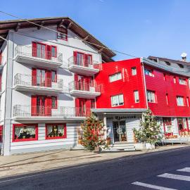 Hotel Chaberton，位于切萨纳·都灵尼斯的酒店