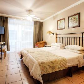 The Reef Apartments，位于东伦敦的酒店