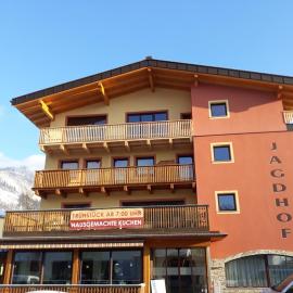 Hotel Jagdhof，位于克拉姆萨赫的酒店