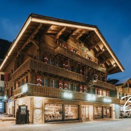 Hotel Bären，位于阿德尔博登的酒店