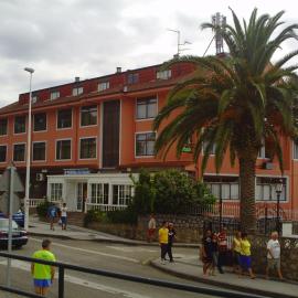 Hotel Los Nogales，位于诺哈的酒店
