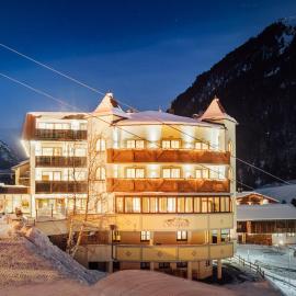 Hotel Venter Bergwelt,位于温特的酒店