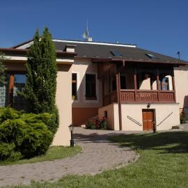 Penzión Rodina，位于莱沃恰的酒店