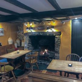 The Hoops Inn & Country Hotel，位于比迪福德的酒店