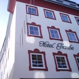 Hotel Traube,位于滨湖采尔的酒店