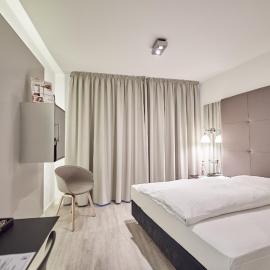 Hotel Amadeus，位于汉诺威的酒店