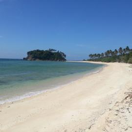 Binucot Beach Resort，位于Ferrol的酒店