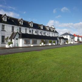 Kings Arms Hotel - A Bespoke Hotel，位于凯里肯的酒店
