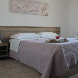 Mansio Residence & Hotel，位于Elmas的酒店
