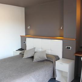 Hotel El Salt，位于瓦德诺比斯的酒店