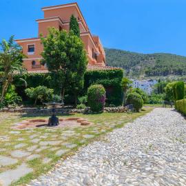 Hotel Rural Sierra Tejeda,位于阿尔考辛的酒店
