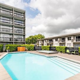 Heartland Ambassador Hotel Hamilton，位于汉密尔顿的酒店