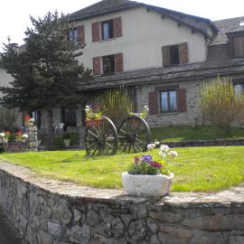 Hôtel La Randonnée，位于纳斯比纳勒的酒店