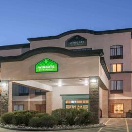 Wingate by Wyndham - Edmonton West，位于埃德蒙顿的酒店