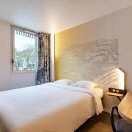 B&B HOTEL Lille Centre Grand Palais，位于里尔的酒店