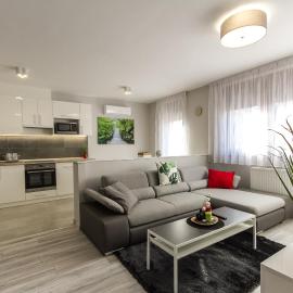 Grey Suites Pécs，位于佩奇的酒店