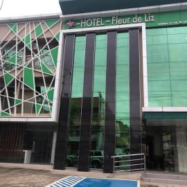 Hotel Fleur de Liz - Tagbilaran City，位于塔比拉兰的酒店