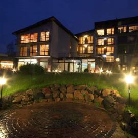 Villa Alicante & SPA，位于Zujūnai的酒店