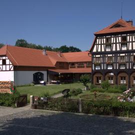 Zagroda Kołodzieja，位于兹戈热莱茨的酒店
