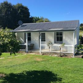 Granny Stringer’s Cottage，位于Roxburgh的酒店