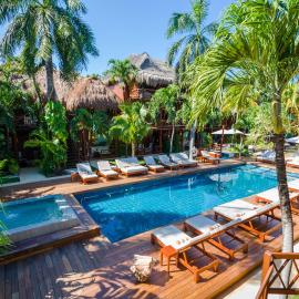 Magic Blue Spa Boutique Hotel Adults Only，位于普拉亚卡门的酒店