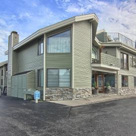 110 Pointes North Inn，位于沙勒瓦的酒店