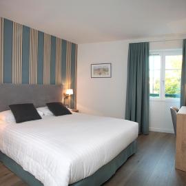 Logis Hotel de la Nivelle，位于圣皮索内维尔的酒店