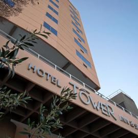 Hotel Tower Inn & Suites，位于圣拉斐尔的酒店